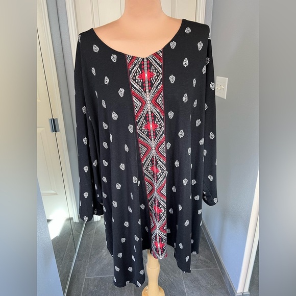 Catherines Geometric Print Tunic Top - Picture 1 of 7